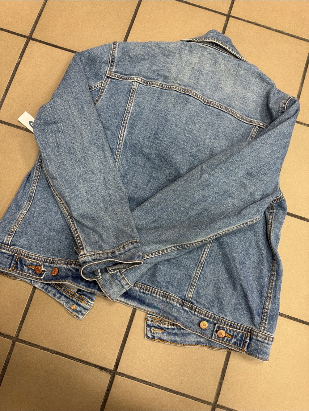 Old Navy Light Blue Denim Jean Jacket - Picture 4 of 4